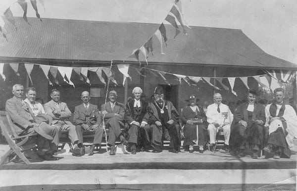 The original Que Que village board offices with Mayor John Austen (born Johan Osterlund) presiding with his wife, Mayoress Li